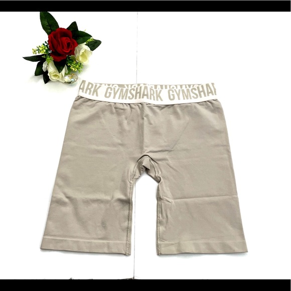 Gymshark Fit Seamless Cycling Shorts Size Medium Size Large - Picture 3 of 9